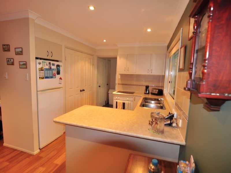 35 Canberra Ave, Cooloola Cove QLD 4580