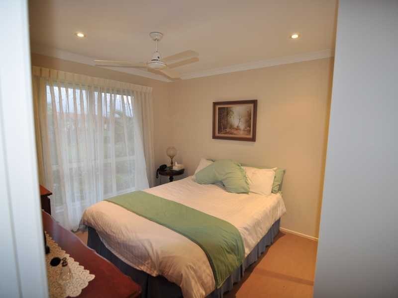 35 Canberra Ave, Cooloola Cove QLD 4580