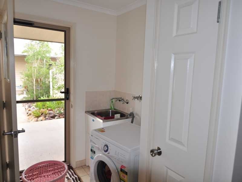 40 Canberra Aveue, Cooloola Cove QLD 4580