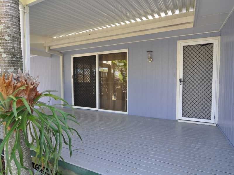 72 Bayside Road, Cooloola Cove QLD 4580