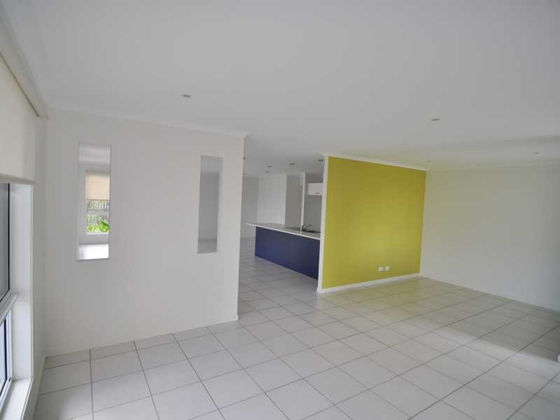17 Elanda Court, Tin Can Bay QLD 4580