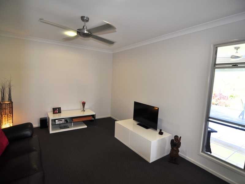 23 Summer Way, Tin Can Bay QLD 4580