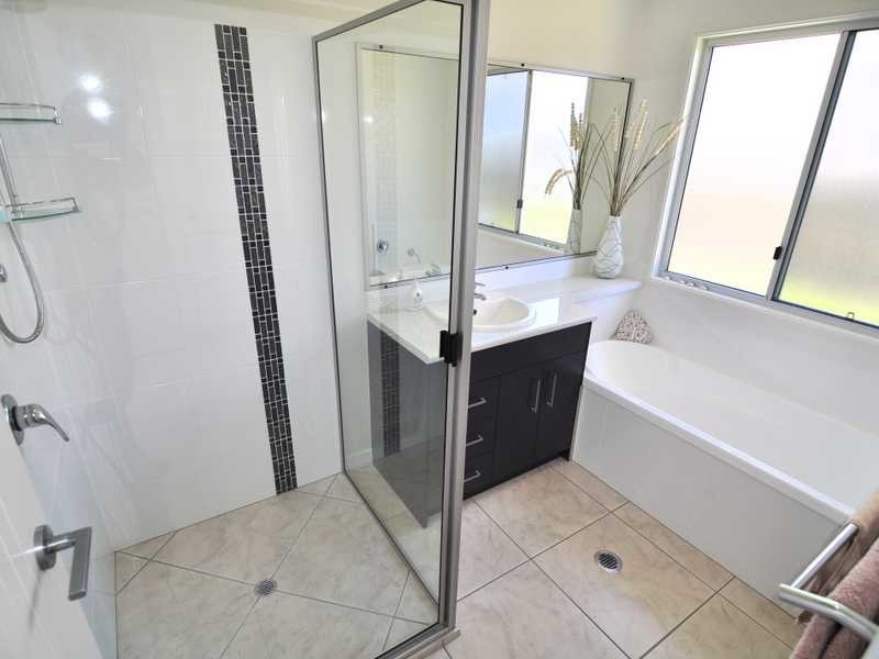 23 Summer Way, Tin Can Bay QLD 4580