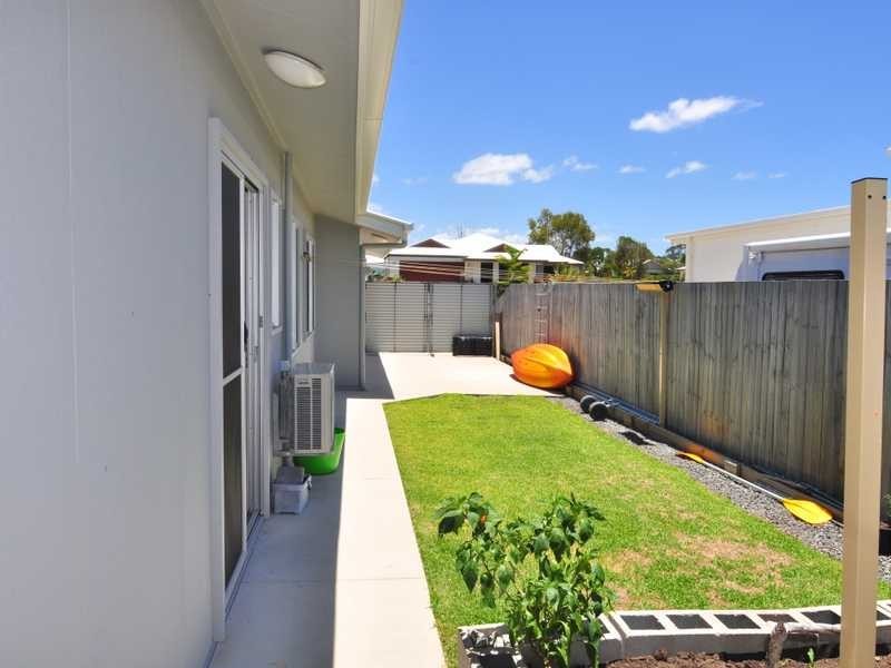 23 Summer Way, Tin Can Bay QLD 4580
