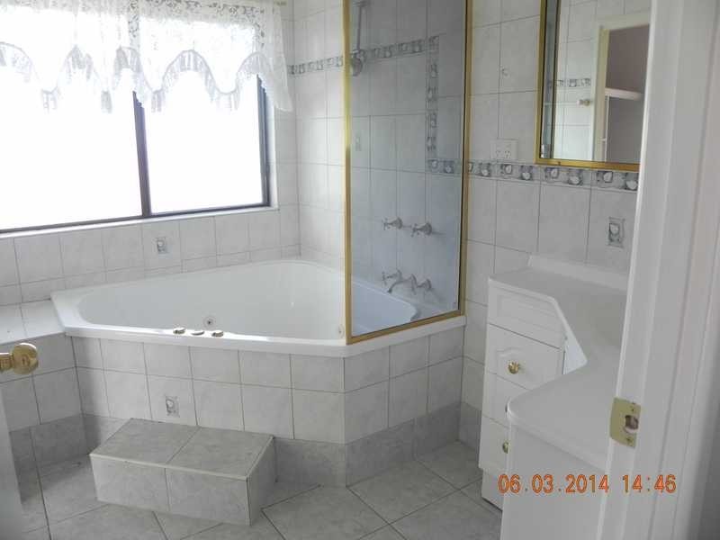 5a Nina Court, Cooloola Cove QLD 4580