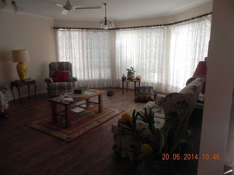 25 Queen Elizabeth Drive, Cooloola Cove QLD 4580