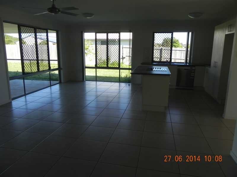 6 Environs Avenue, Cooloola Cove QLD 4580