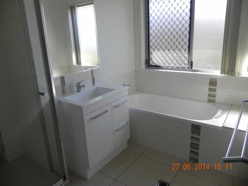 6 Environs Avenue, Cooloola Cove QLD 4580