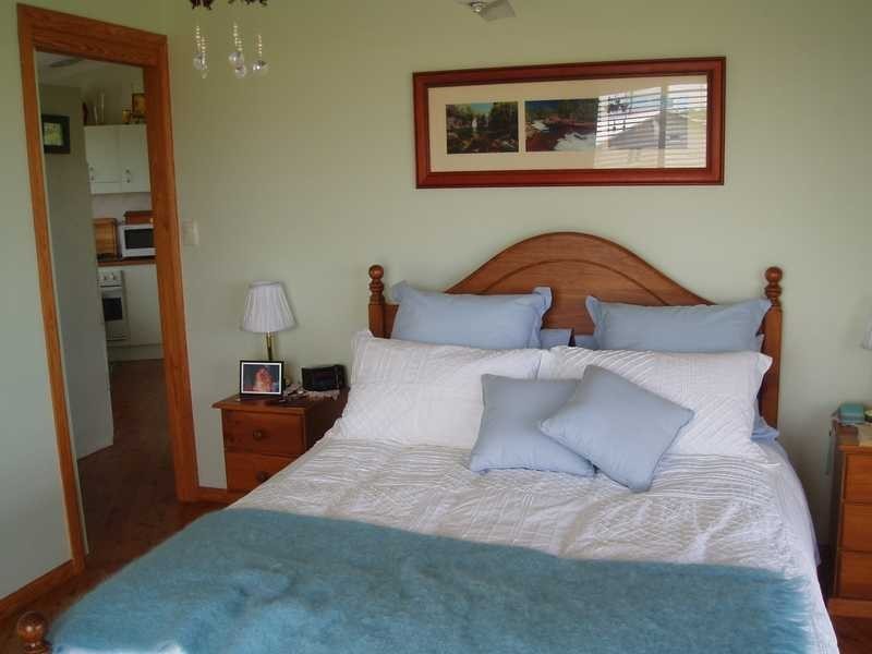 7 Illustrious Court, Cooloola Cove QLD 4580
