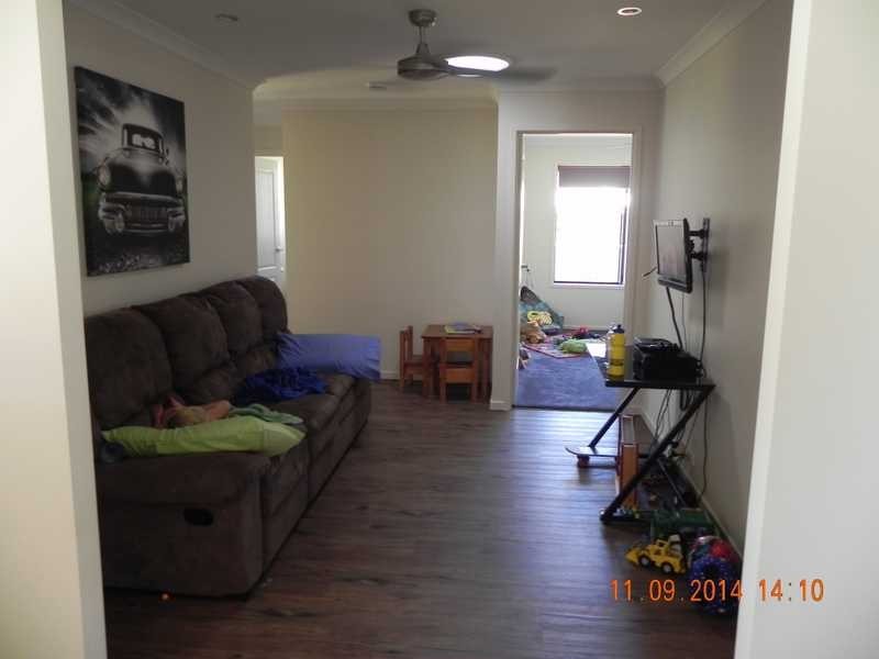 33 Discovery Drive, Cooloola Cove QLD 4580