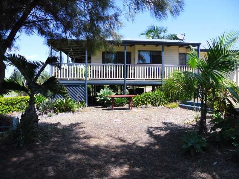 15 TOM THUMB COURT, Cooloola Cove QLD 4580