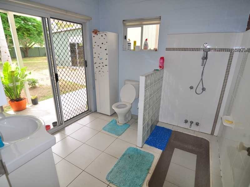 4 Essex Court, Cooloola Cove QLD 4580