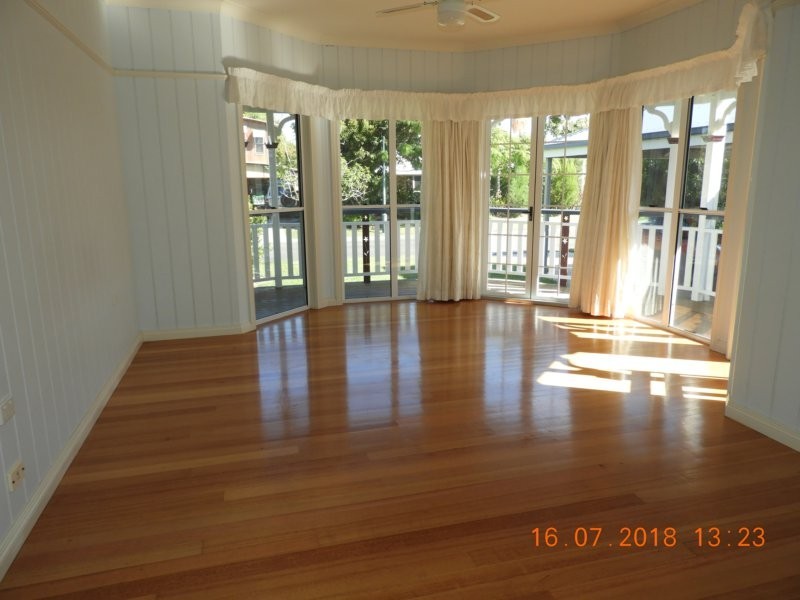 4 Kingfisher Court, Tin Can Bay QLD 4580