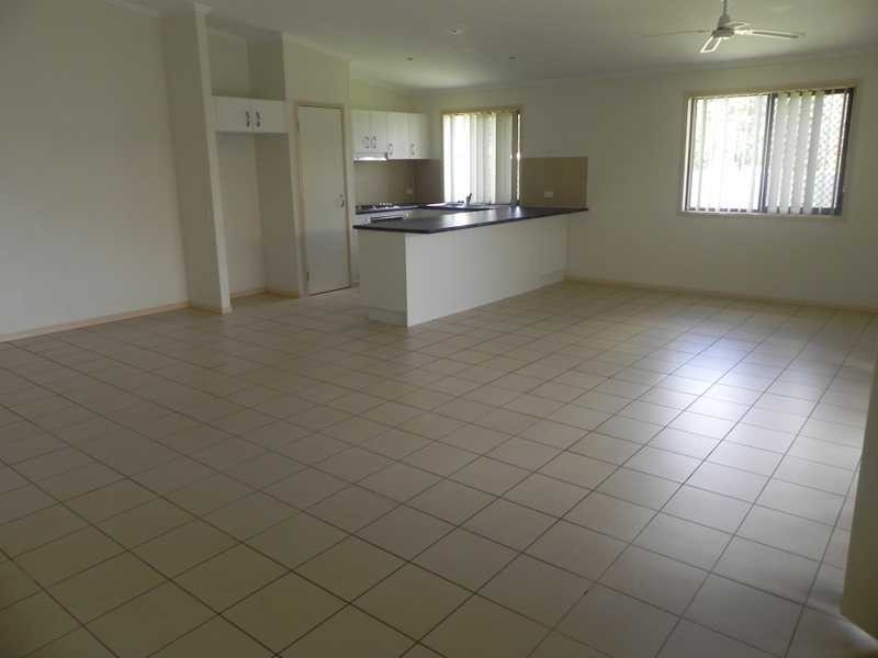 35 Marco Polo Drive, Cooloola Cove QLD 4580