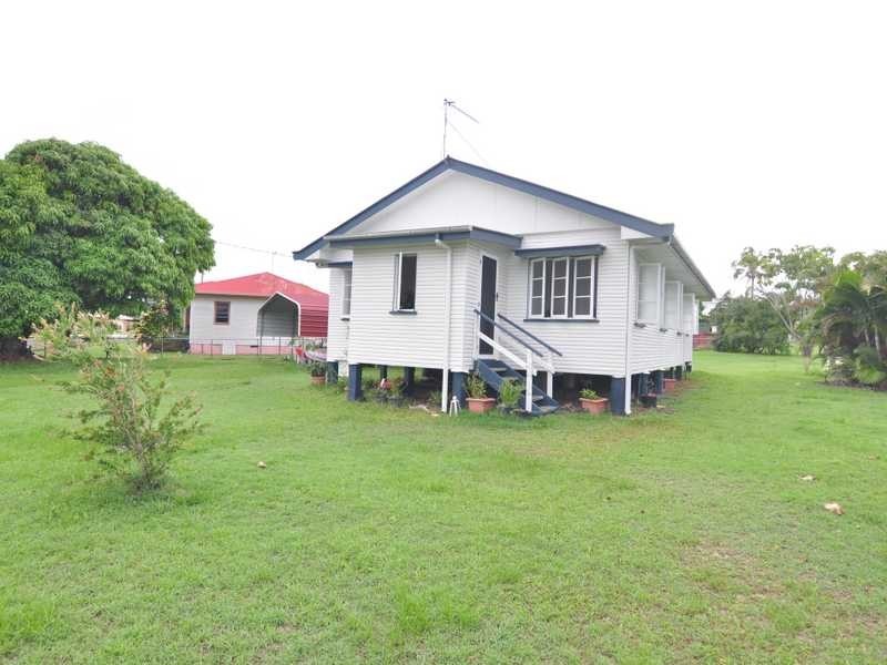 26 Gympie Road, Tin Can Bay QLD 4580