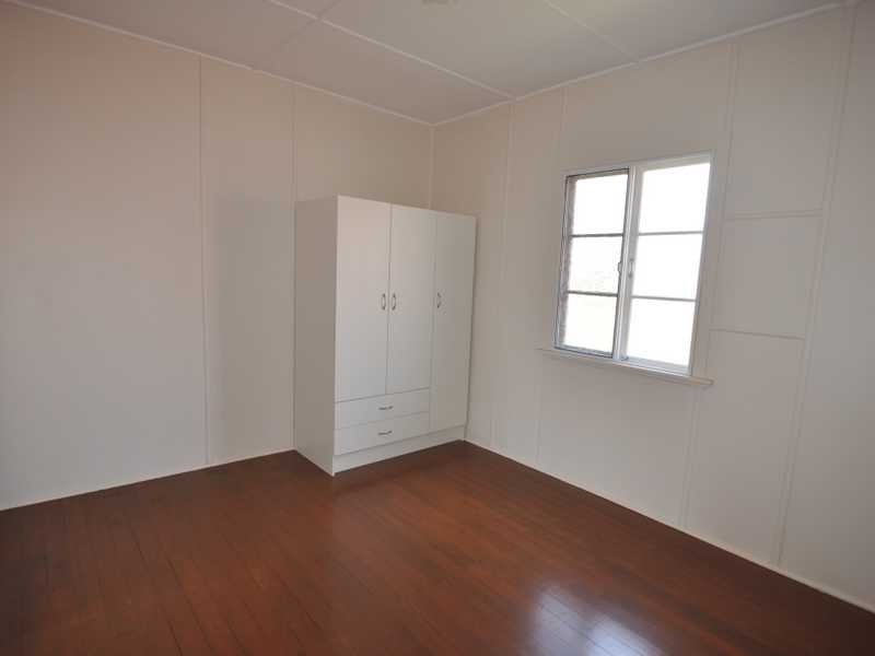 26 Gympie Road, Tin Can Bay QLD 4580