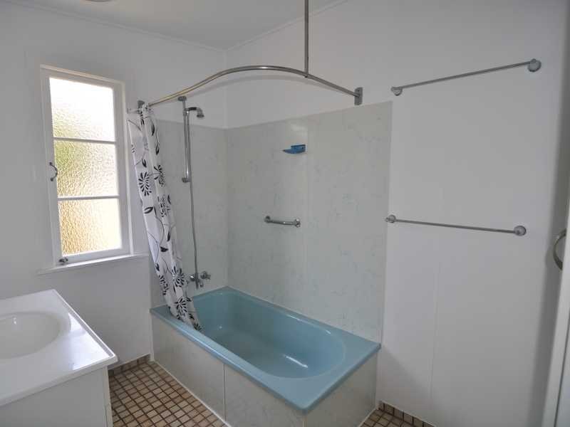 26 Gympie Road, Tin Can Bay QLD 4580