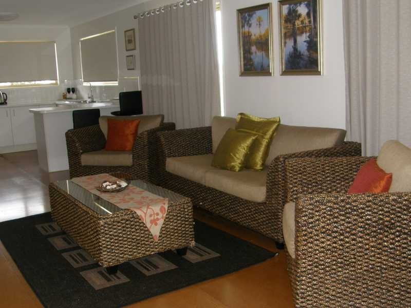 20 Squire Street, Tin Can Bay QLD 4580