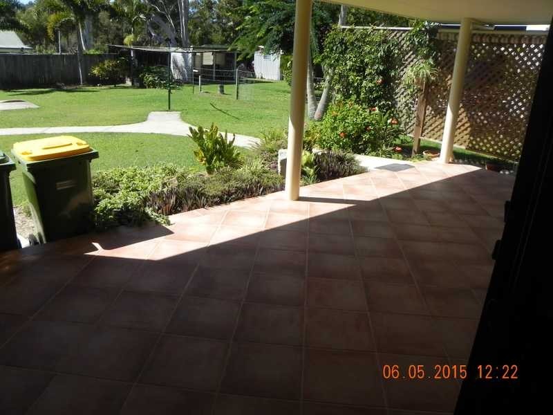 20 Ark Royal Drive, Cooloola Cove QLD 4580