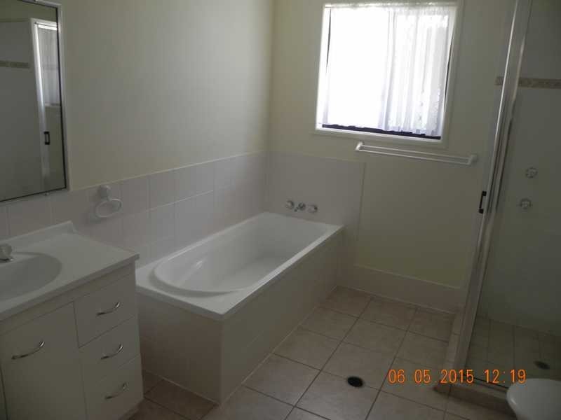 20 Ark Royal Drive, Cooloola Cove QLD 4580