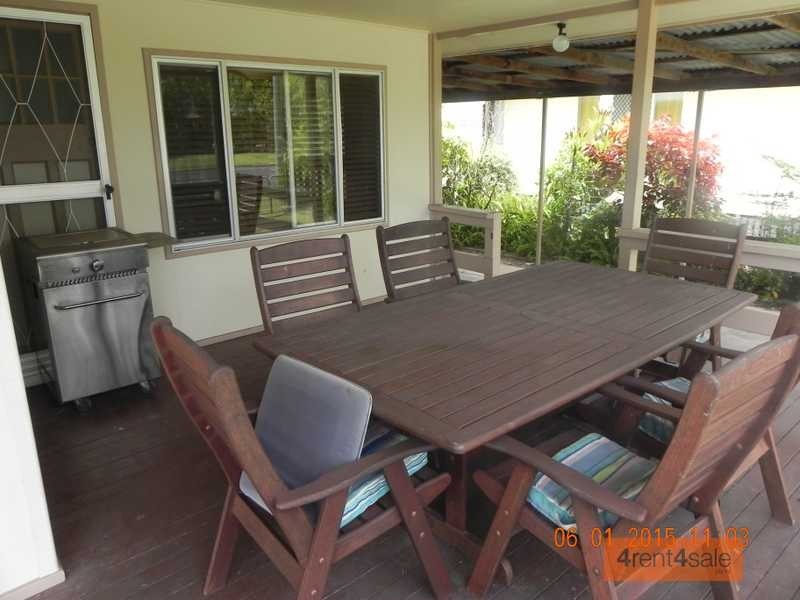 32 Tailor Street, Tin Can Bay QLD 4580