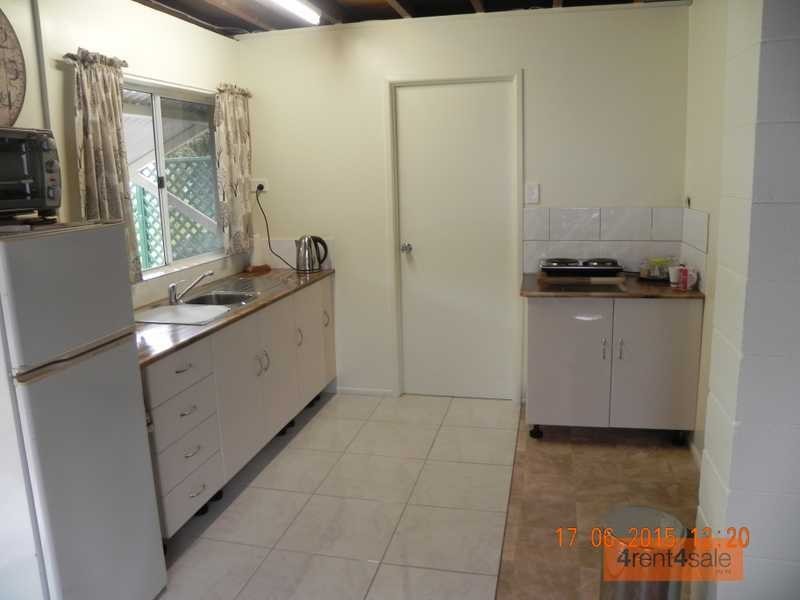 22 Tailor Street, Tin Can Bay QLD 4580