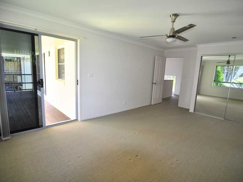 4/26 Esplanade, Tin Can Bay QLD 4580