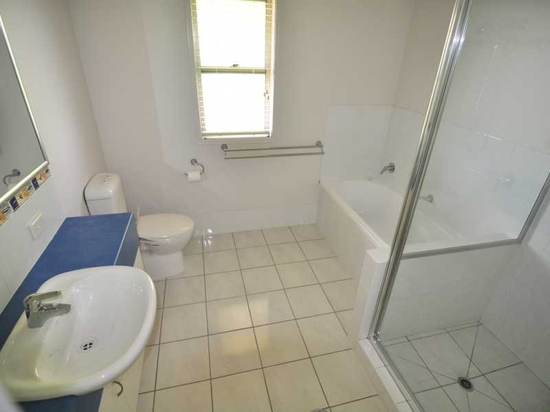 4/26 Esplanade, Tin Can Bay QLD 4580