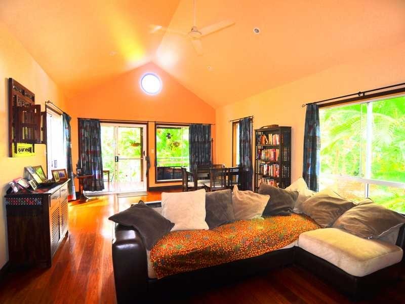 2 SENTINEL COURT, Cooloola Cove QLD 4580