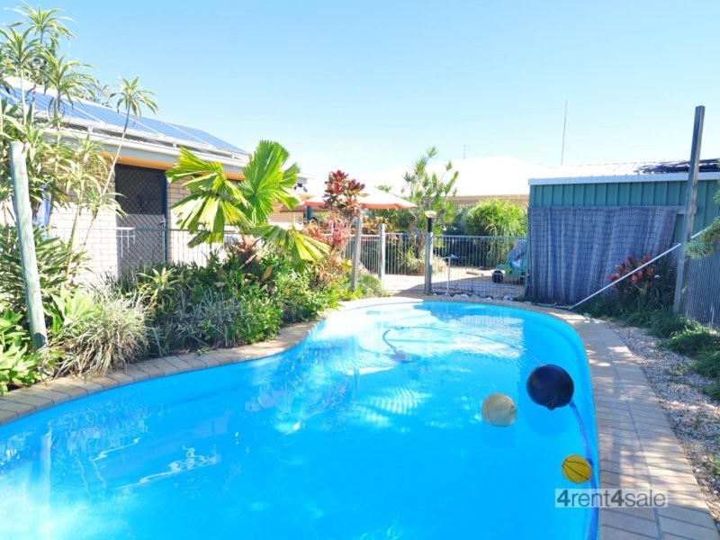 15 Banksia Avenue, Tin Can Bay QLD 4580