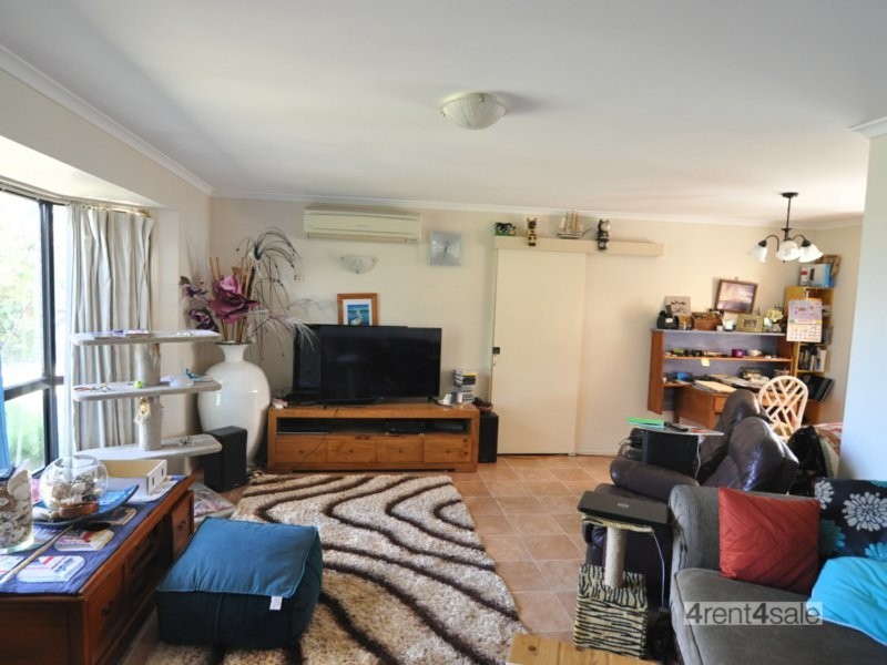 15 Banksia Avenue, Tin Can Bay QLD 4580