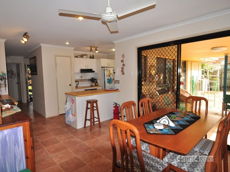 15 Banksia Avenue, Tin Can Bay QLD 4580