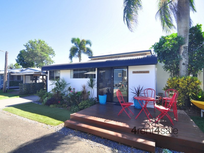 32 “THE ANCHORAGE ” The Esplanade, Tin Can Bay QLD 4580