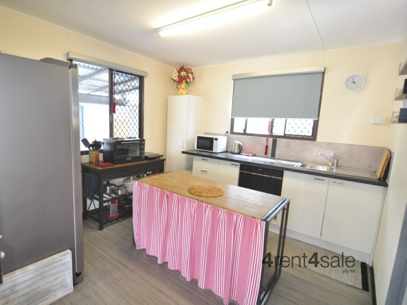 32 “THE ANCHORAGE ” The Esplanade, Tin Can Bay QLD 4580