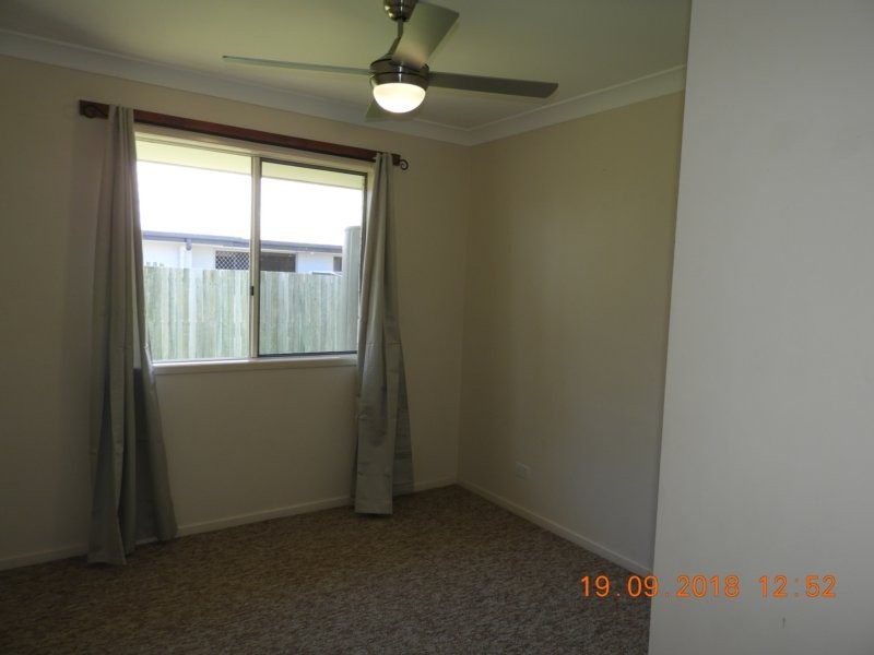 24 Canberra Avenue, Cooloola Cove QLD 4580