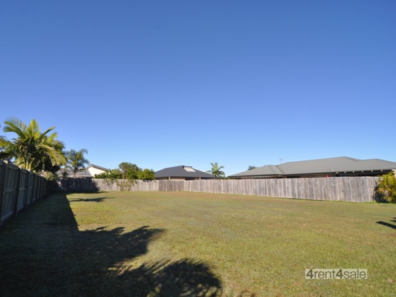 8 Habitat Circuit, Cooloola Cove QLD 4580