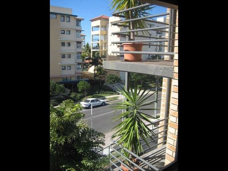 Alexandra Headland QLD 4572