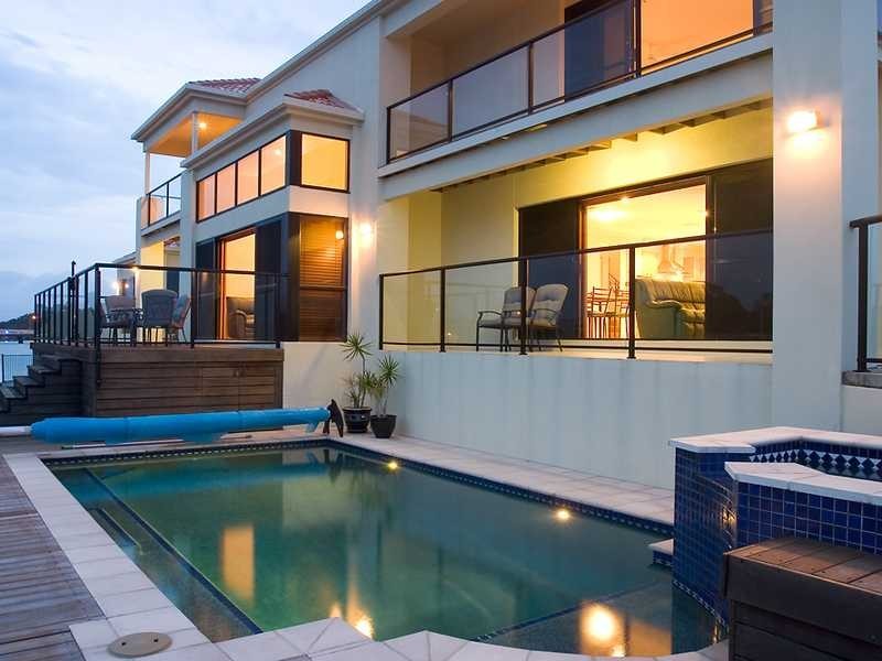 10 Mooloolah Island, Minyama QLD 4575