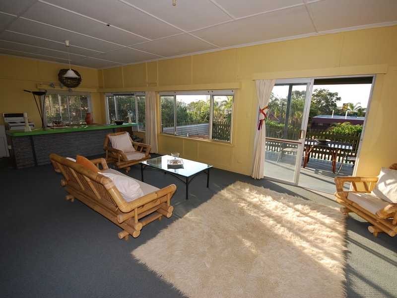 Alexandra Headland QLD 4572