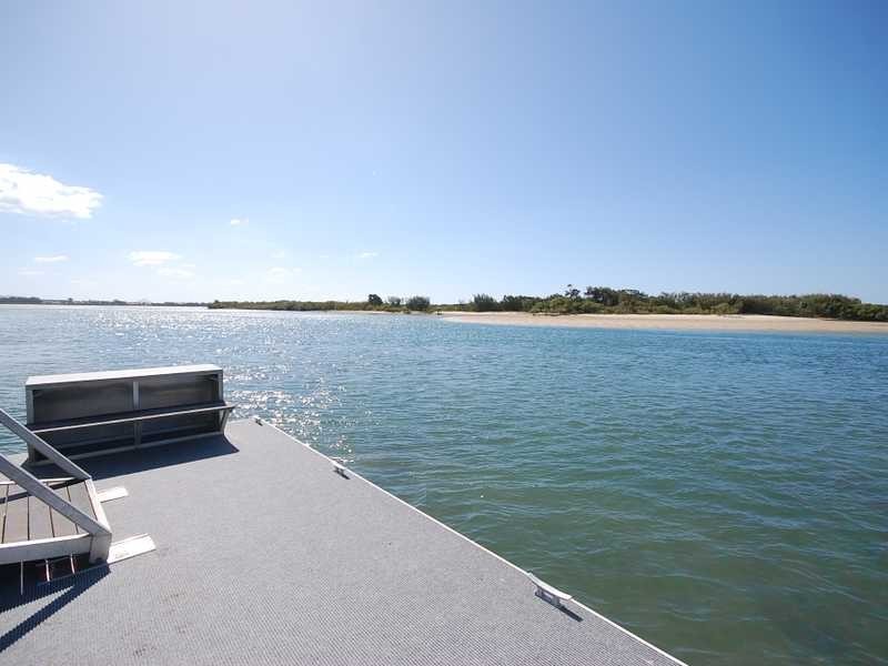 Unit 702/42 Duporth Avenue, Maroochydore QLD 4558