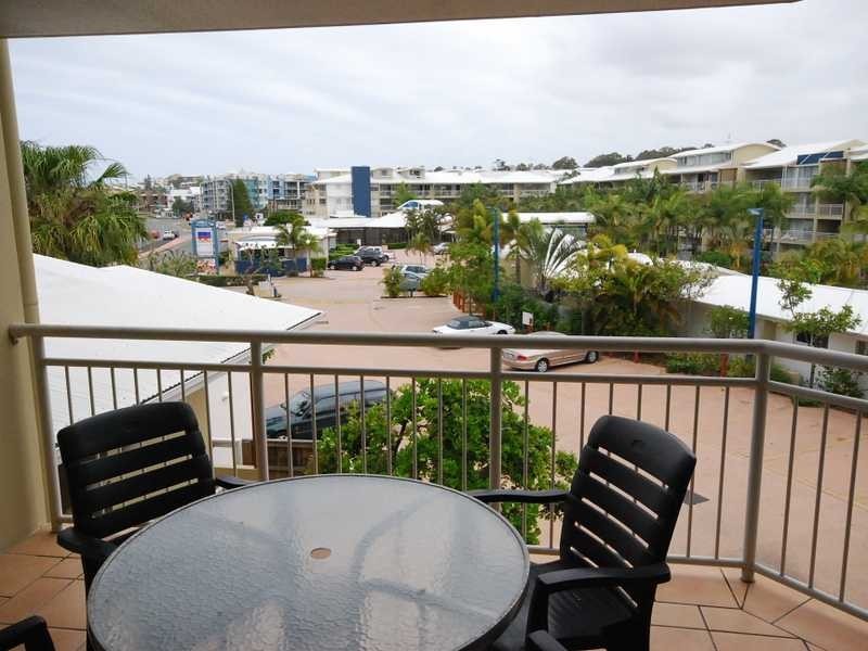 Alexandra Headland QLD 4572