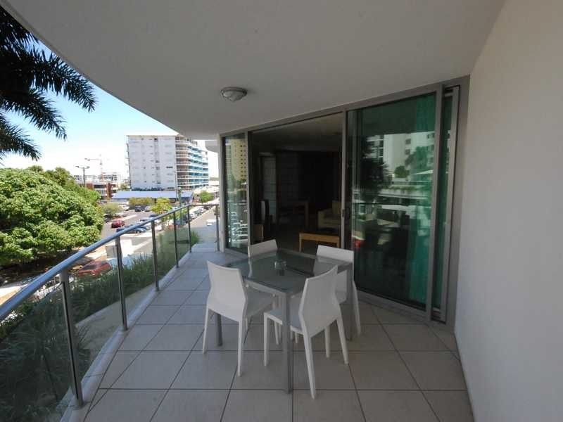 Unit 201/19 First Avenue, Mooloolaba QLD 4557