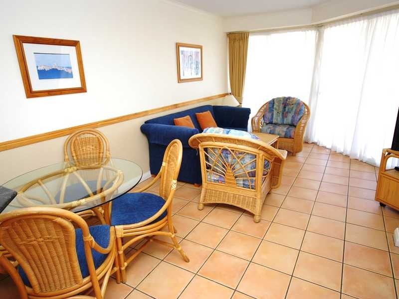 Alexandra Headland QLD 4572