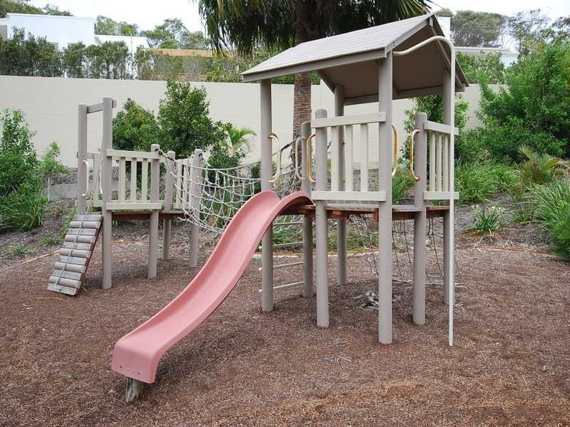 Alexandra Headland QLD 4572