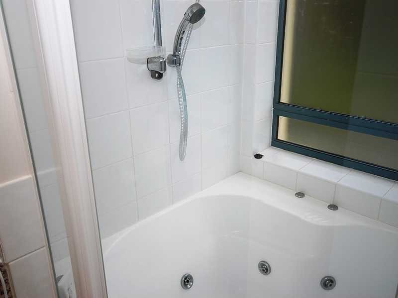 Alexandra Headland QLD 4572