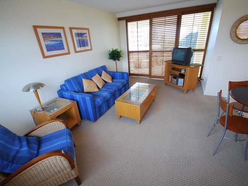 Unit 301/121 Mooloolaba Esplanade, Mooloolaba QLD 4557