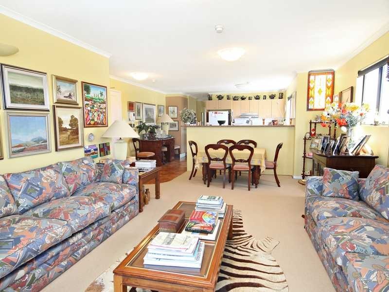 Alexandra Headland QLD 4572