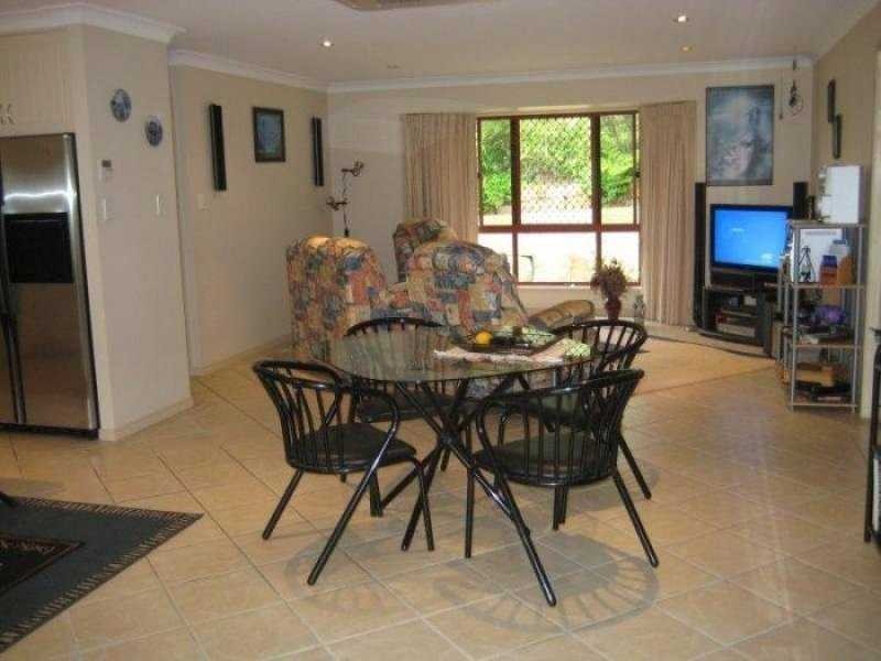 28 Birdsong Drive, Mooloolah Valley QLD 4553