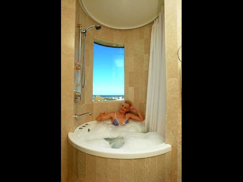 Unit 1604/121 Mooloolaba Esplanade, Mooloolaba QLD 4557