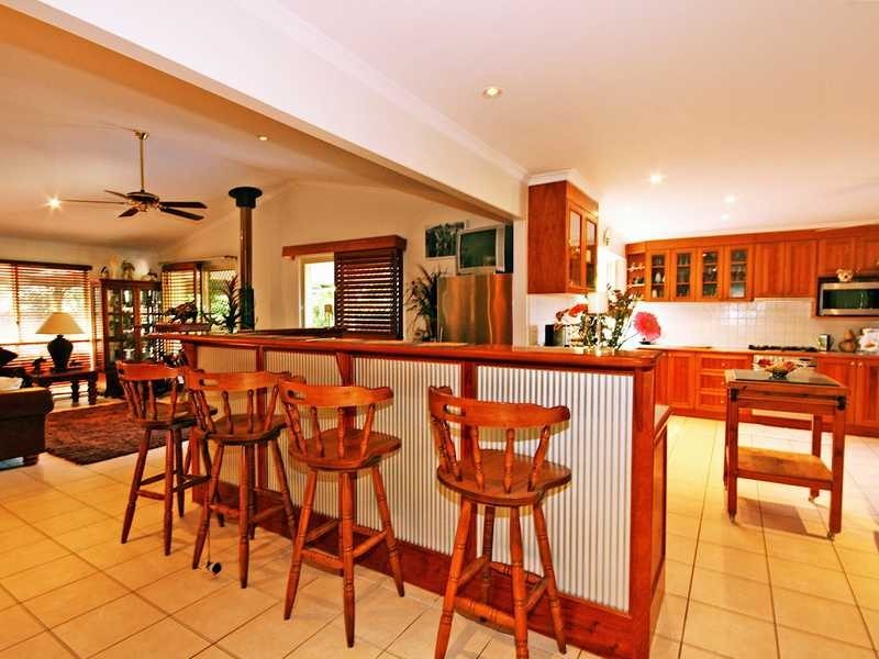 585 Glenview Road, Glenview QLD 4553